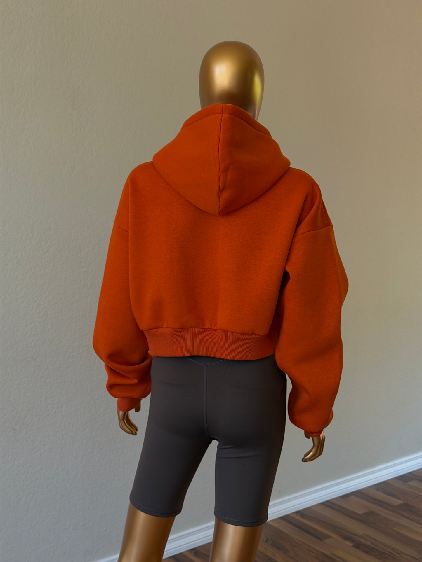 🧡Cropped Hoodie - Soft Fleece
Interior