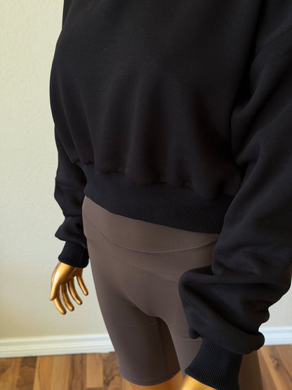 🖤Cropped Hoodie - Soft Fleece
Interior