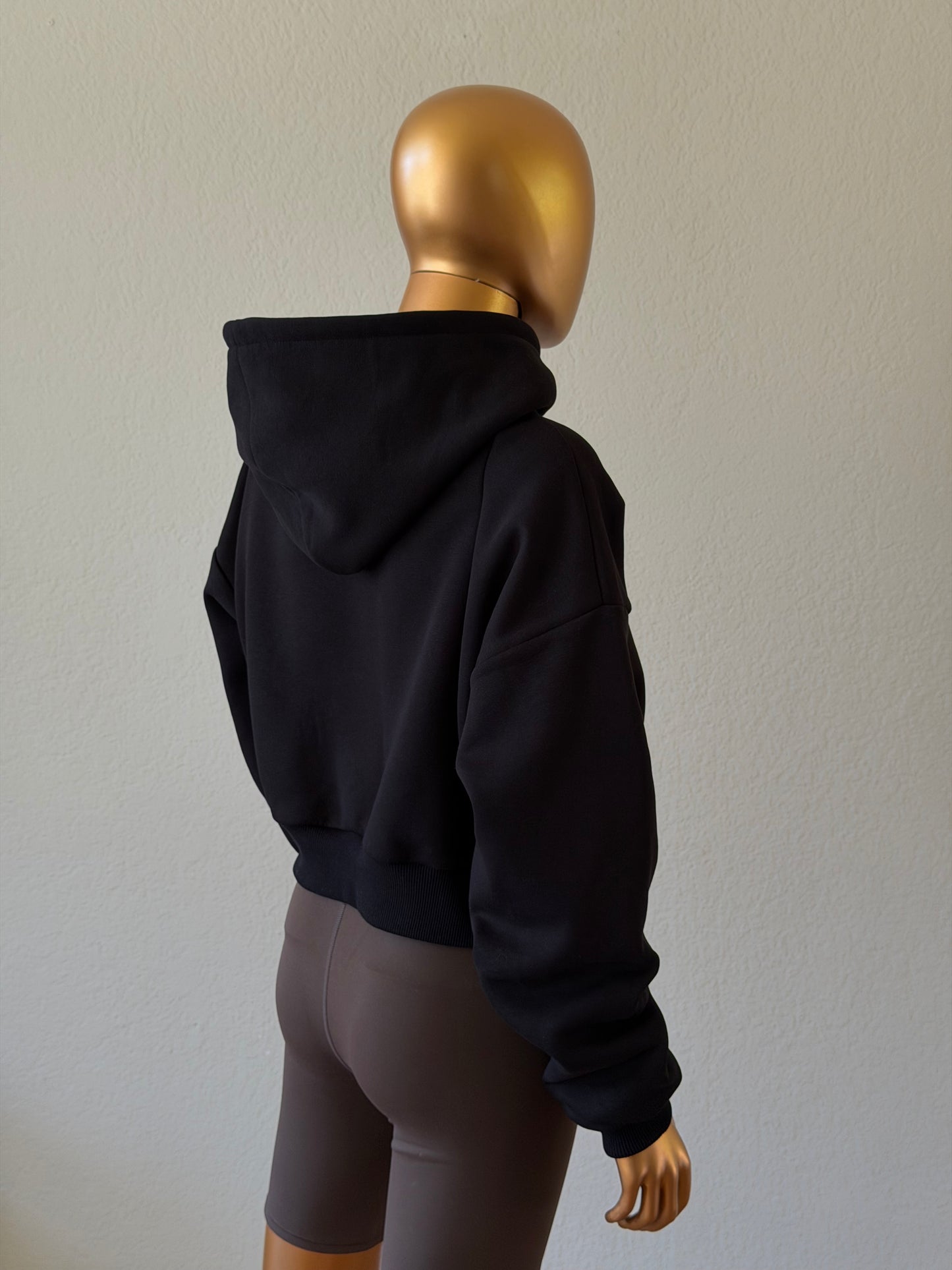 🖤Cropped Hoodie - Soft Fleece
Interior