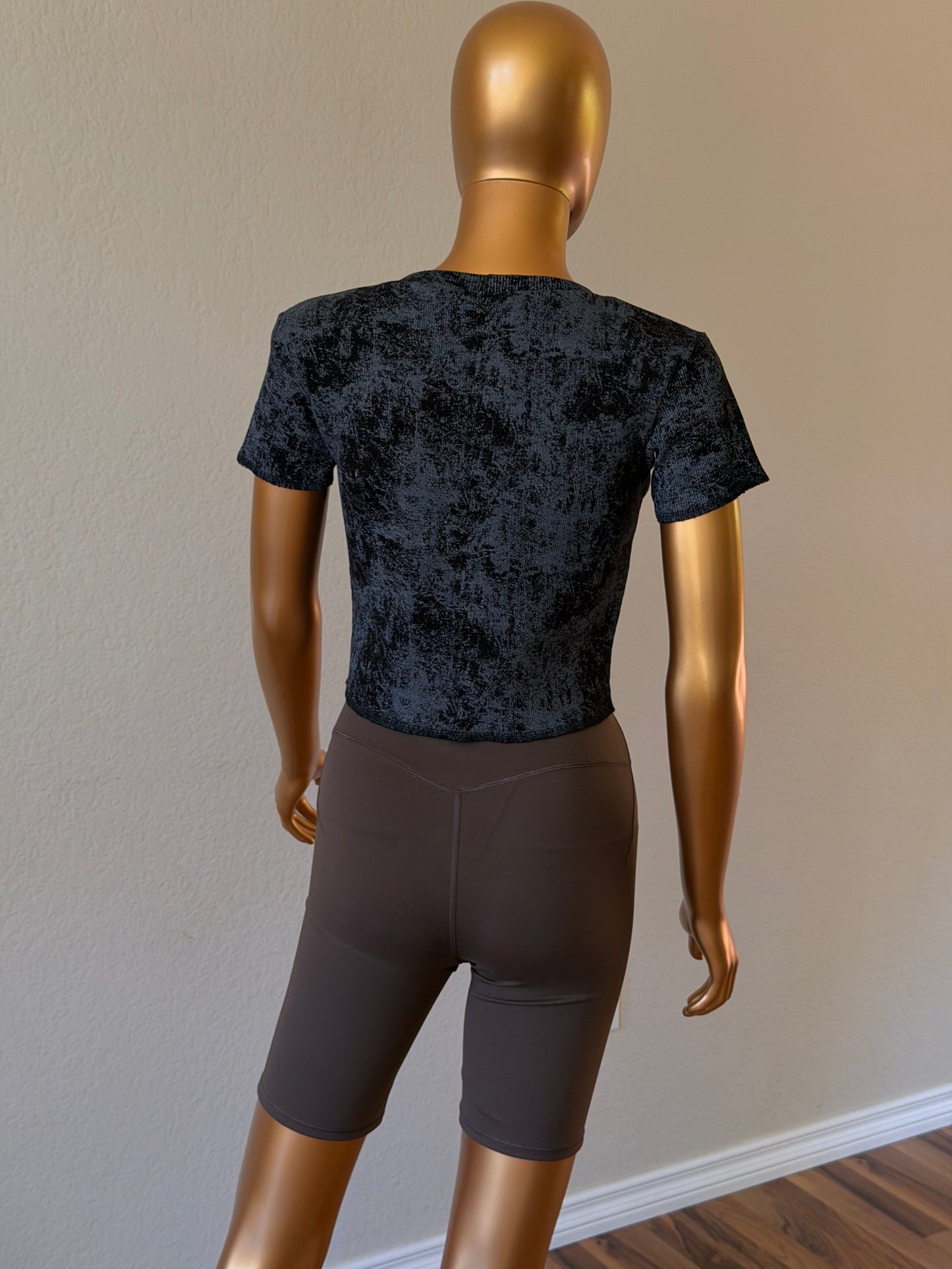 🌼Women's T-Shirt in Premium Stretch
Rib Knit