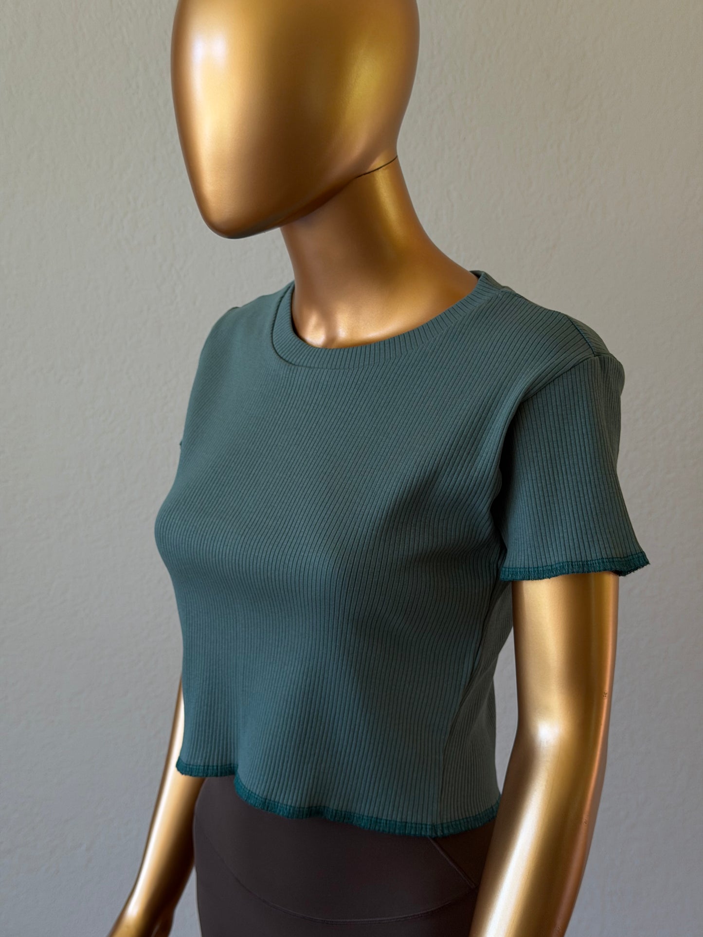 🌼Women's T-Shirt in Premium Stretch
Rib Knit