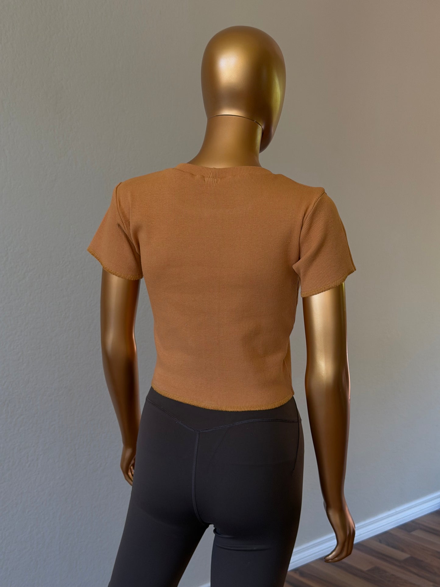 🌼Women's T-Shirt in Premium Stretch
Rib Knit