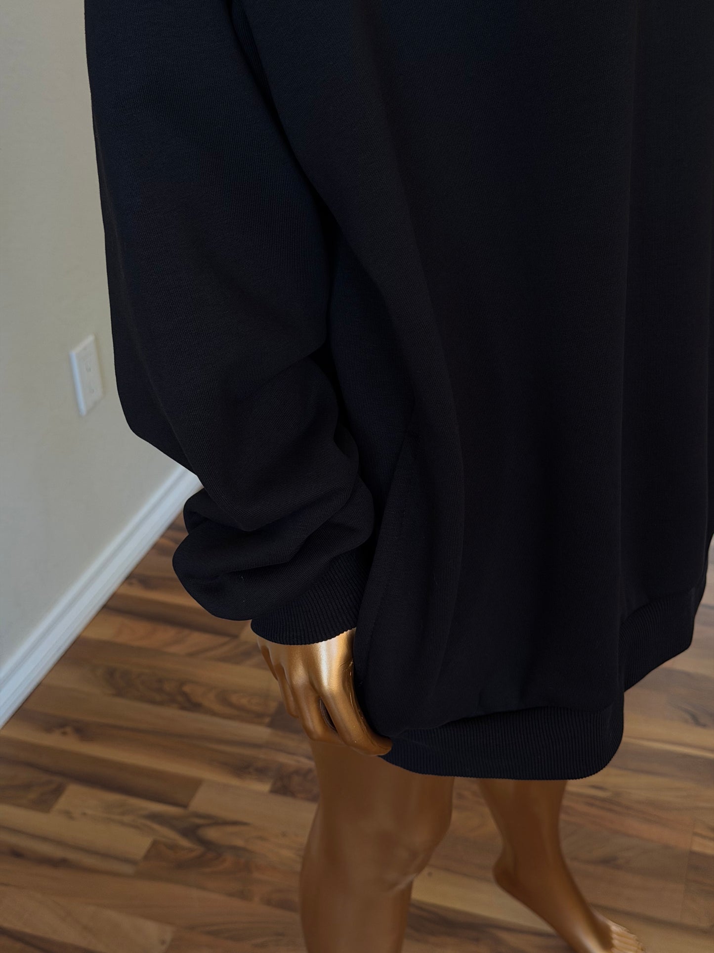 🖤 Oversized Hoodie (Lightweight, No Fleece) · Black